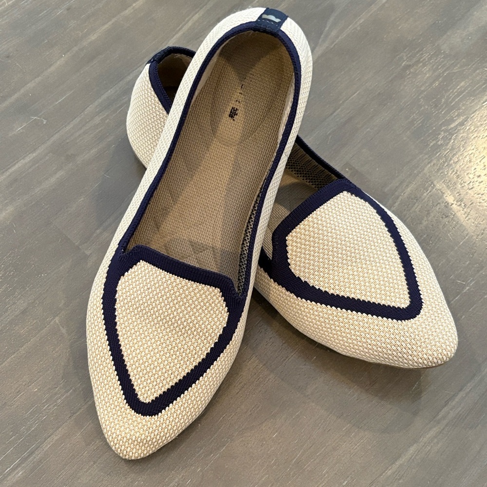 Birdies Blackbird Eggshell and Navy Flats